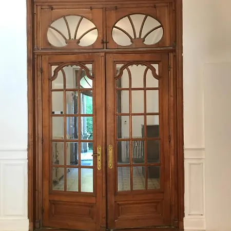 Chateau Lacour アパート